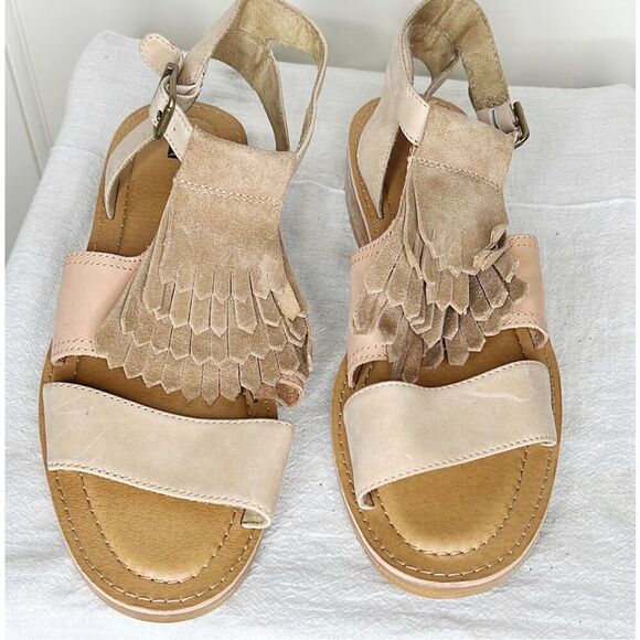 Caterpillar Women's Arabella Kiltie Accent Ankle Strap Sandal Size 11 New - Picture 2 of 6